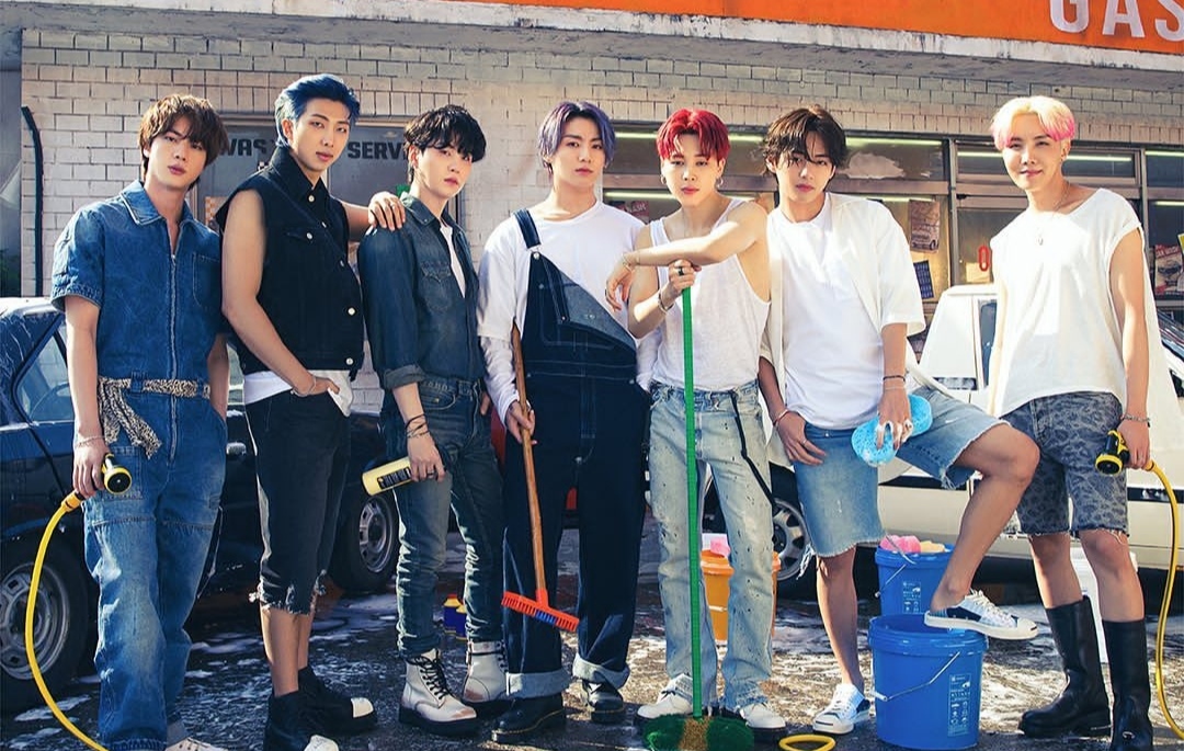 BTS sets an unprecedented record in ALL of Billboard