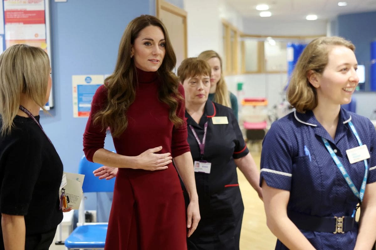 kate middleton is visiting the hospital where she received her preventive chemotherapy